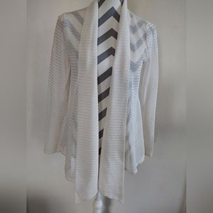 NWOT Always Indigo Women's Size Large White Crocheted Cardigan